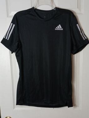 adidas Own The Run T-Shirt Running  Reflective Lightweight Athletic Size S